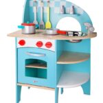 Детска дървена кухня